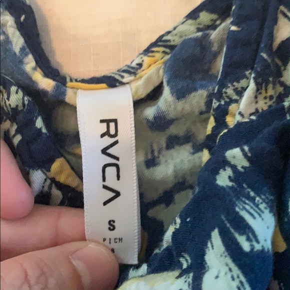 Rvca top - Picture 2 of 3
